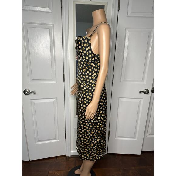 WeWoreWhat Cowl Neck Sunflower Print Dress Size 8 NWT - Picture 5 of 8
